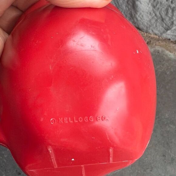 Vintage **Kellogg's Apple Jacks** Cereal Red Mug Set of 2 - Picture 4 of 5